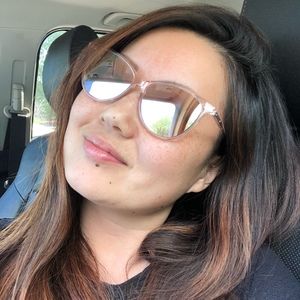 Meet your Posher, Megan